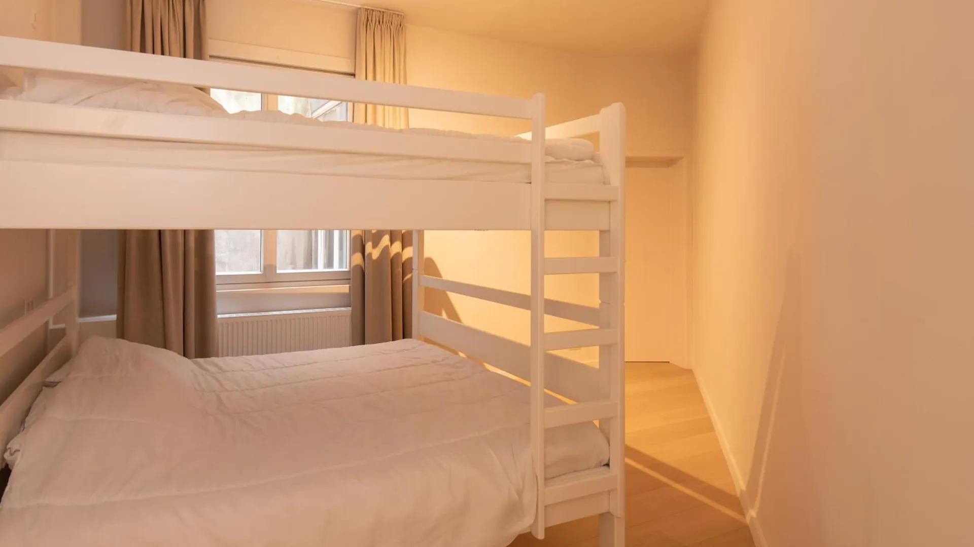Deluxe 3 Bedrooms Apartment With Casino View At The Beach And Free Parking Ostende