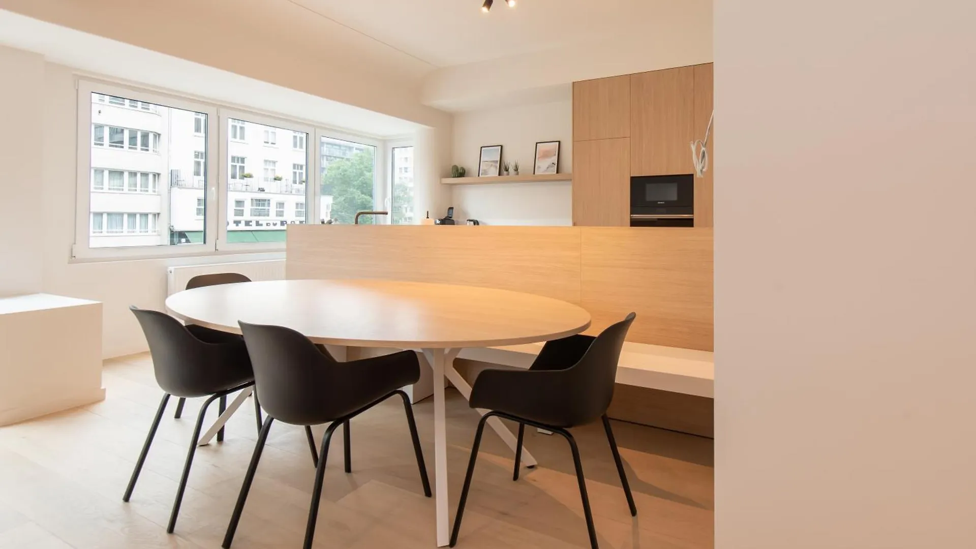 Deluxe 3 Bedrooms Apartment With Casino View At The Beach And Free Parking Ostende Belgium