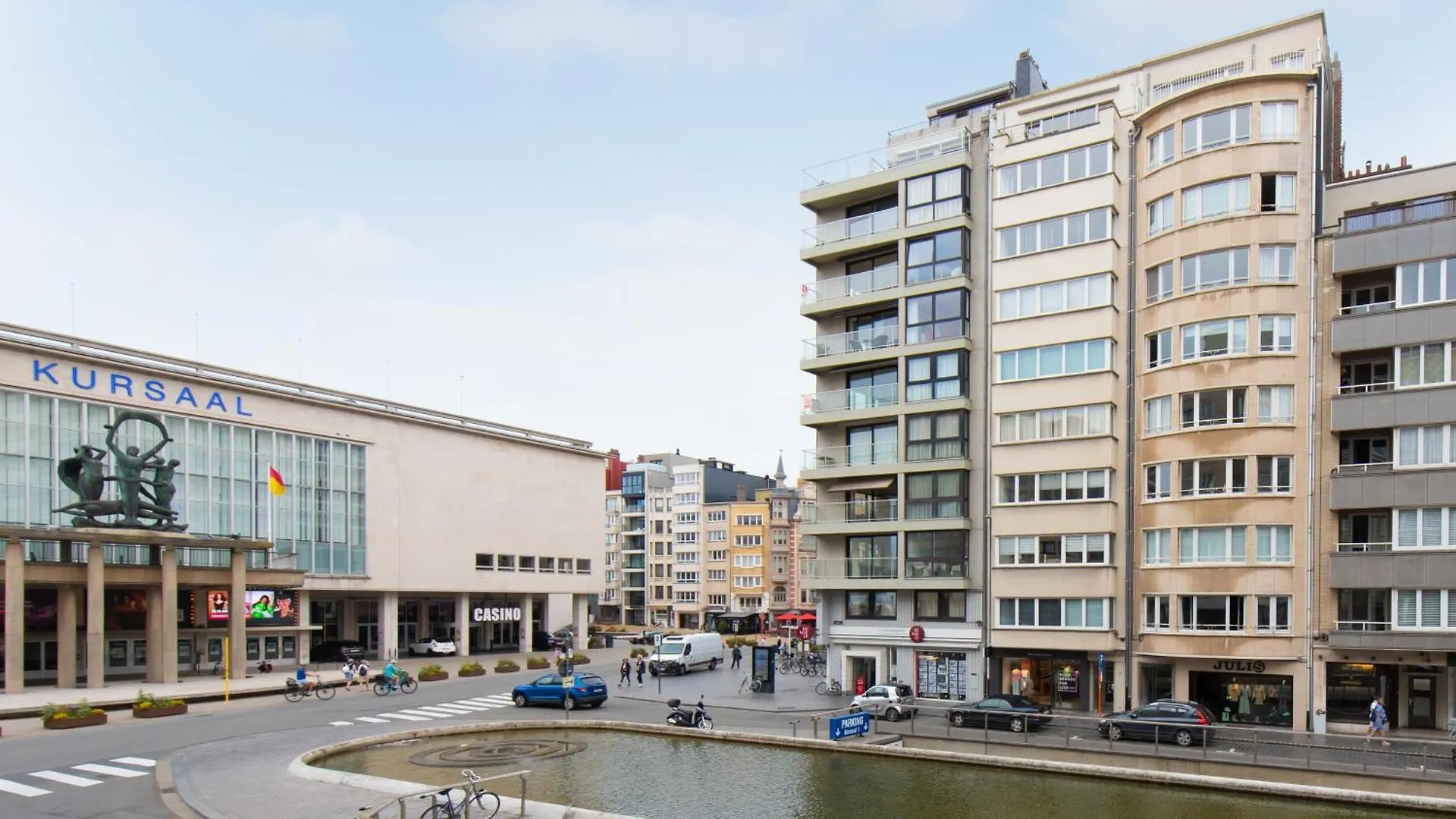 Deluxe 3 Bedrooms Apartment With Casino View At The Beach And Free Parking Ostende